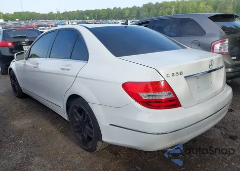 2013 Mercedes-Benz C 250 Luxury/Sport from USA, damaged, VIN WDDGF4HB5DR245622